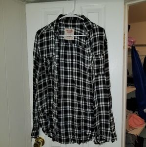 Black and white plaid boyfriend blouse